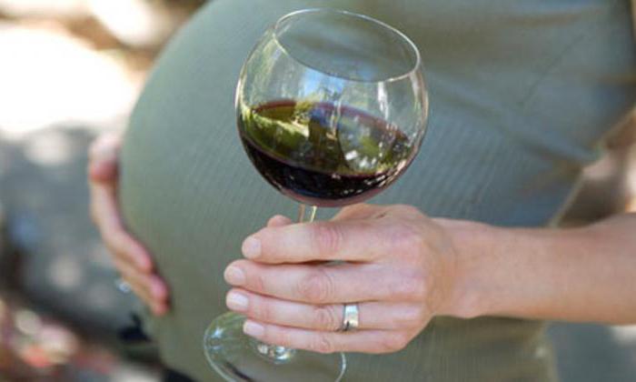 можно ли беременным пить безалкогольное