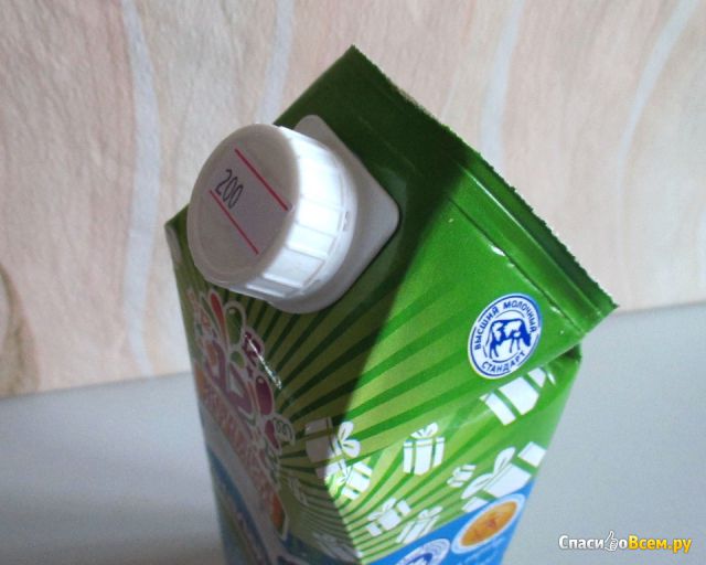 Молоко ультрапастеризованное "Айналайын" 3.2% фото