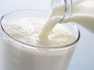 Что можно сделать из прокисшего молока