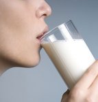 полезно ли молоко взрослым