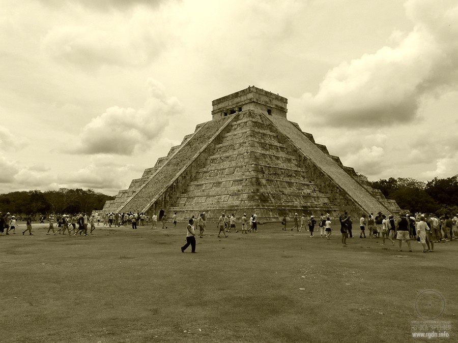 храм Кукулькан, Мексика, фото
