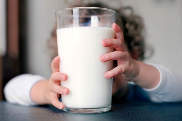 Молоко полезно для детей