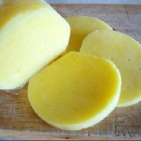 Рецепт домашнего твердого сыра из молока и кефира